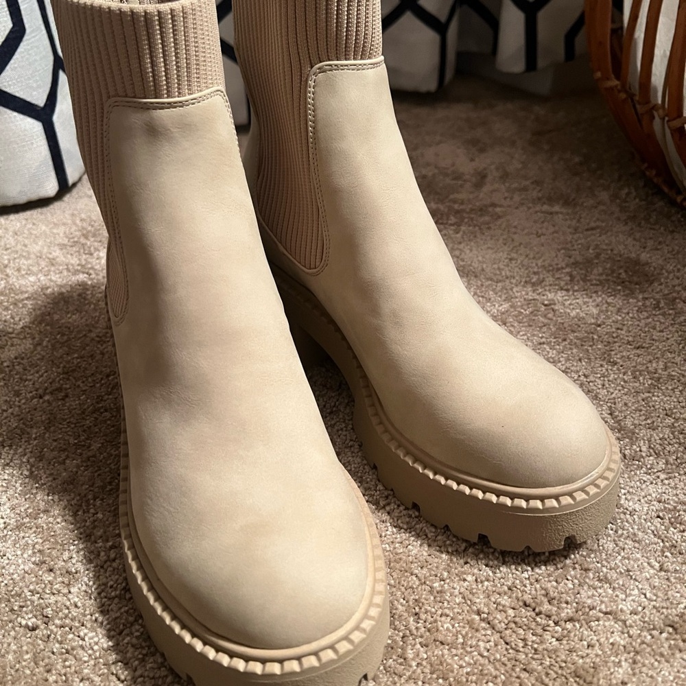 Beige Women's Ankle Boots